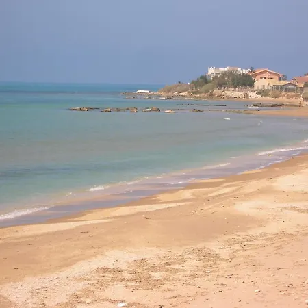 Al Teatro Nocleg ze śniadaniem Comiso